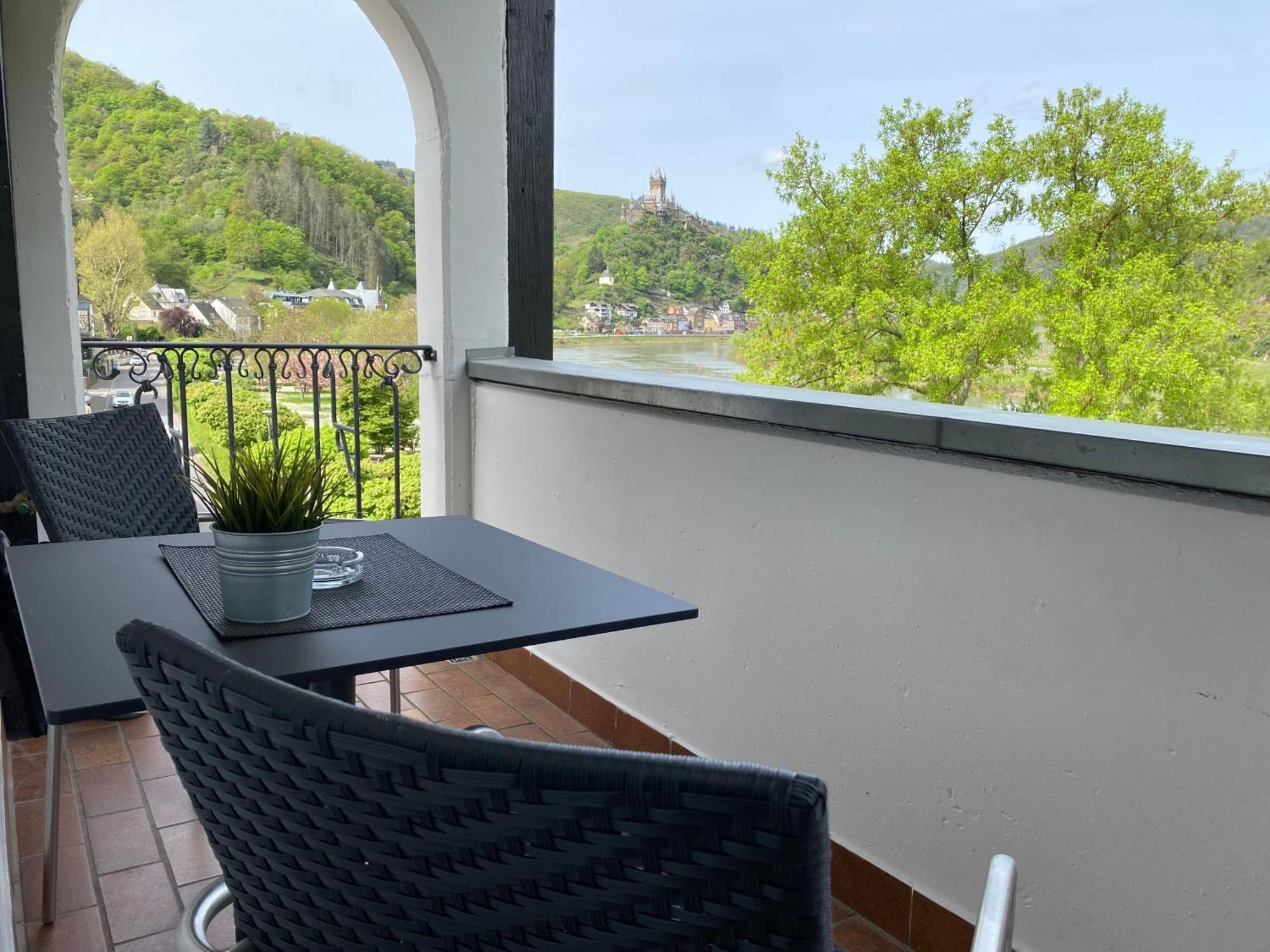 Hotel Altes Winzerhaus Cochem Room photo
